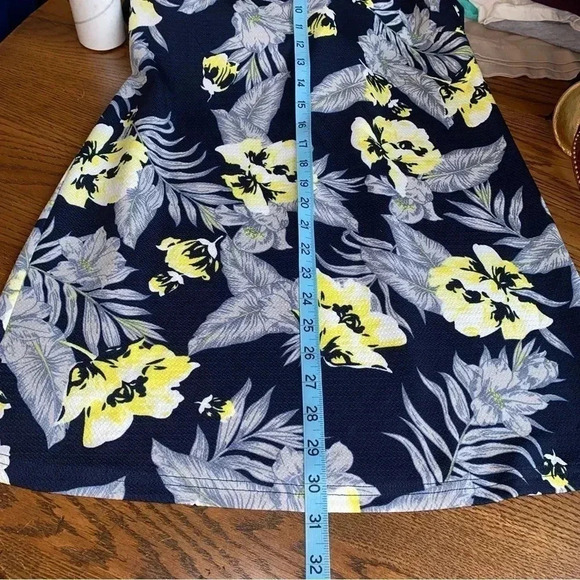 SANS Souci Dress Size Small - Picture 7 of 7